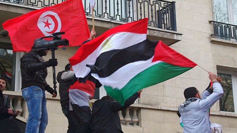 La Tunisie condamne les attaques ciblant des civils à Gaza.