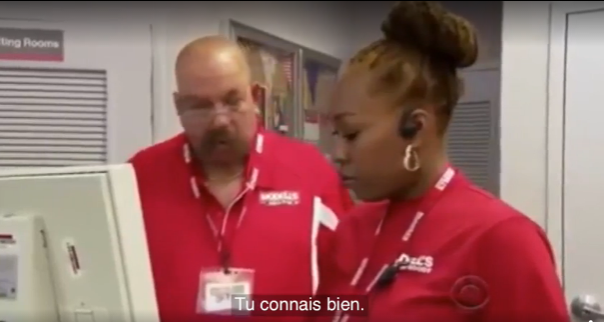 Son patron découvre qu'elle est SDF et mère de 3 enfants, et le miracle se produisit (vidéo)