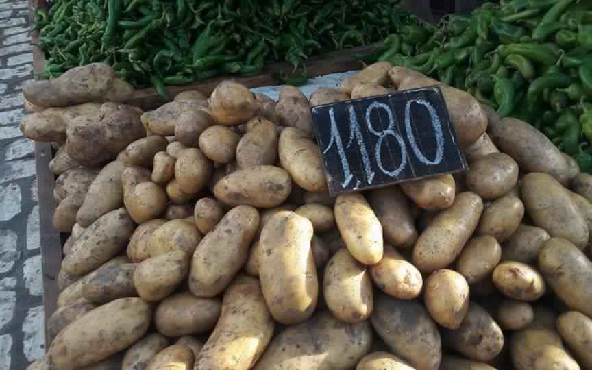 Suite à la campagne de contrôle, baisse des prix des légumes et fruits à Béja