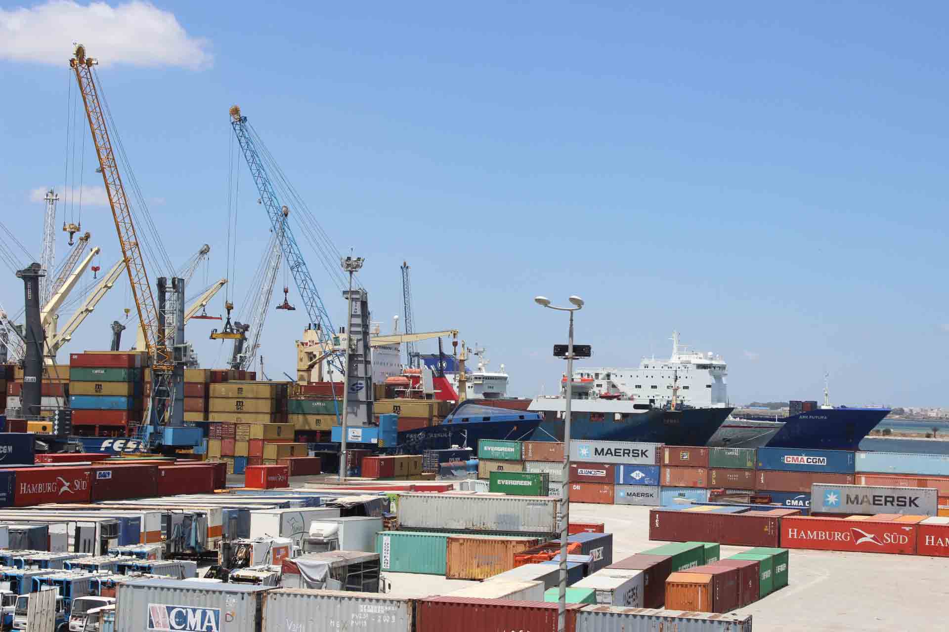 Grève générale de trois jours dans tous les ports à l’initiative de la chambre syndicale (UTICA)