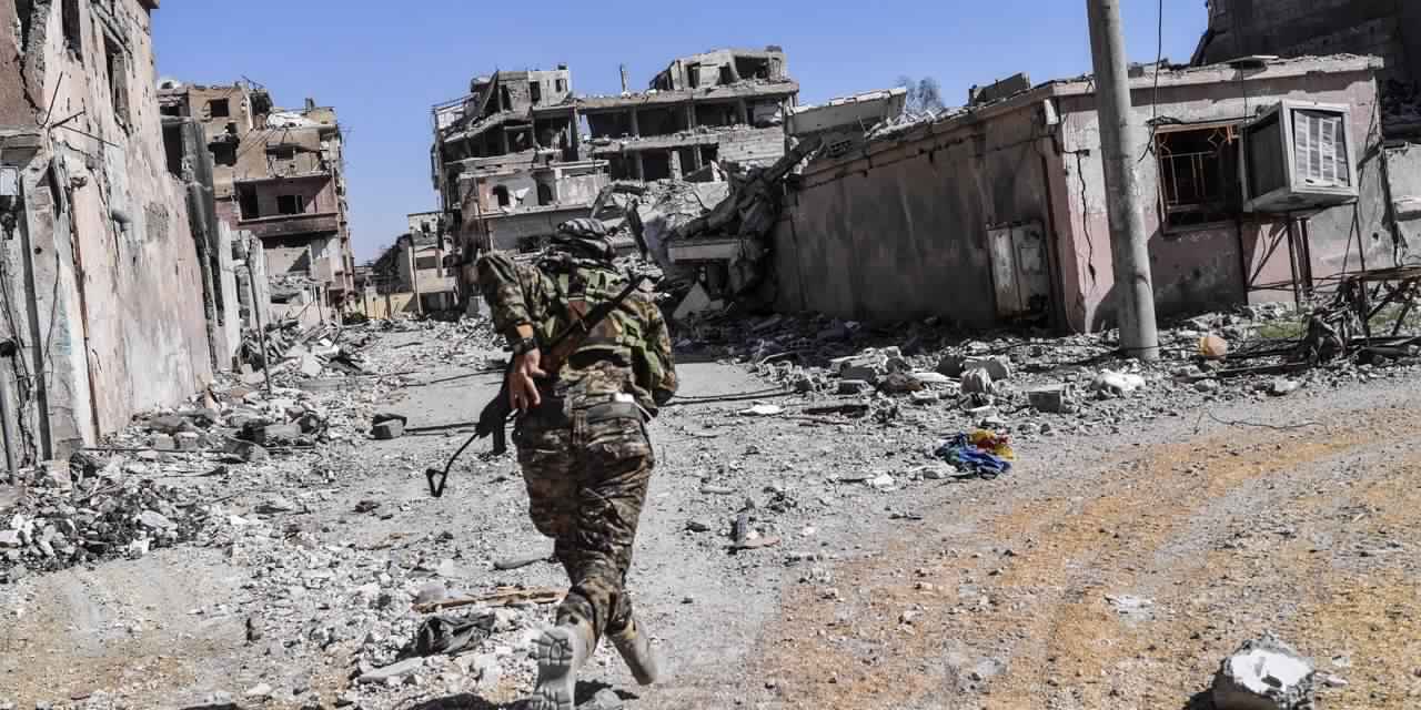 L’alliance anti-daech annonce avoir pris totalement la ville de Raqqa en Syrie
