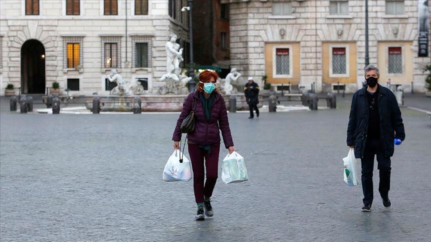 L’Italie confrontée à la résurgence estivale du coronavirus