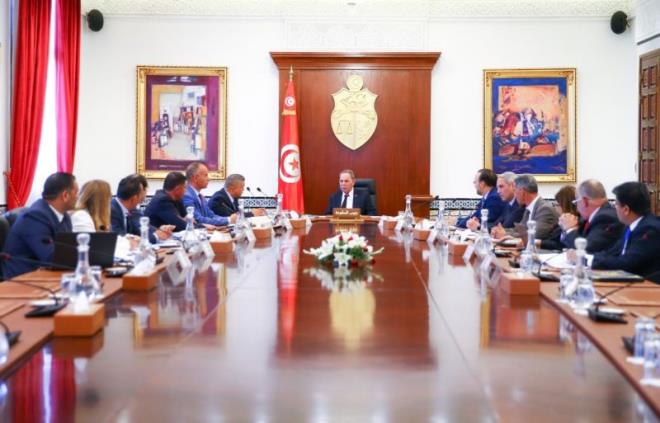 Le gouvernement se penche sur le retour des Tunisiens à l’étranger