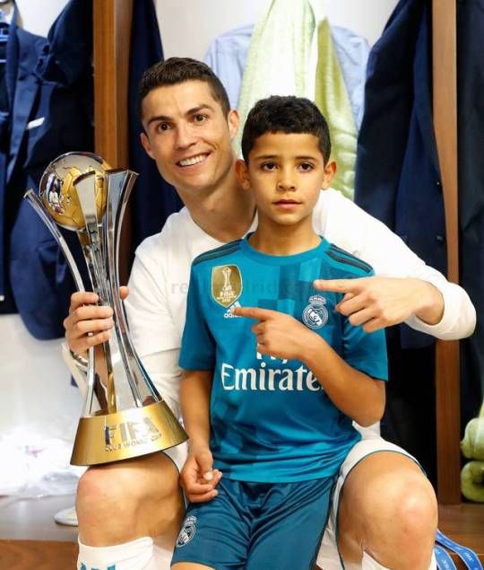 Le fils de Cristiano Ronaldo rejoint la Juve à son tour