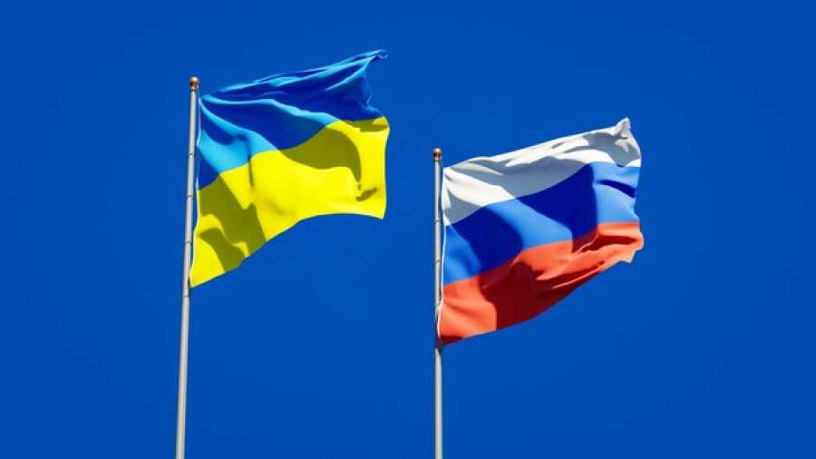 La Russie évacue son personnel diplomatique d'Ukraine
