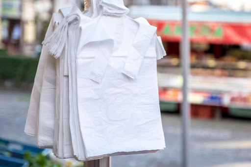 Plastique : les fabricants-transformateurs refusent l’application d’un décret gouvernemental