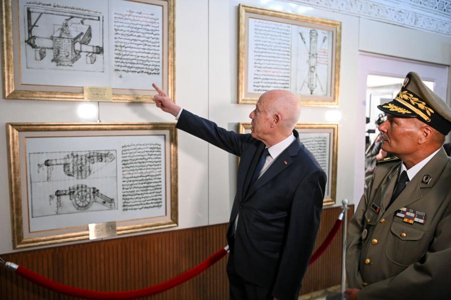 Le président Saied visite le musée militaire national
