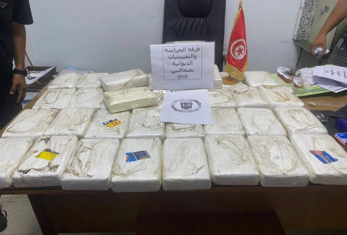 Douane de Sfax : Saisie de près de 43 KG de cocaïne d’une valeur de 12,8 MD