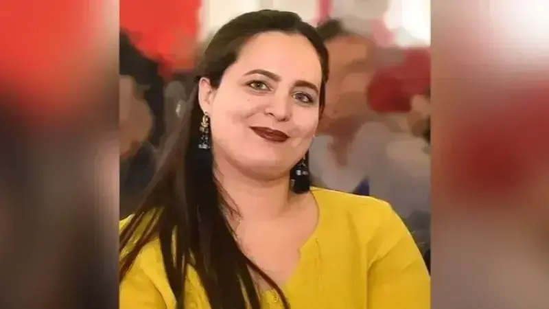 La dirigeante du PDL Meriem Sassi quitte la prison
