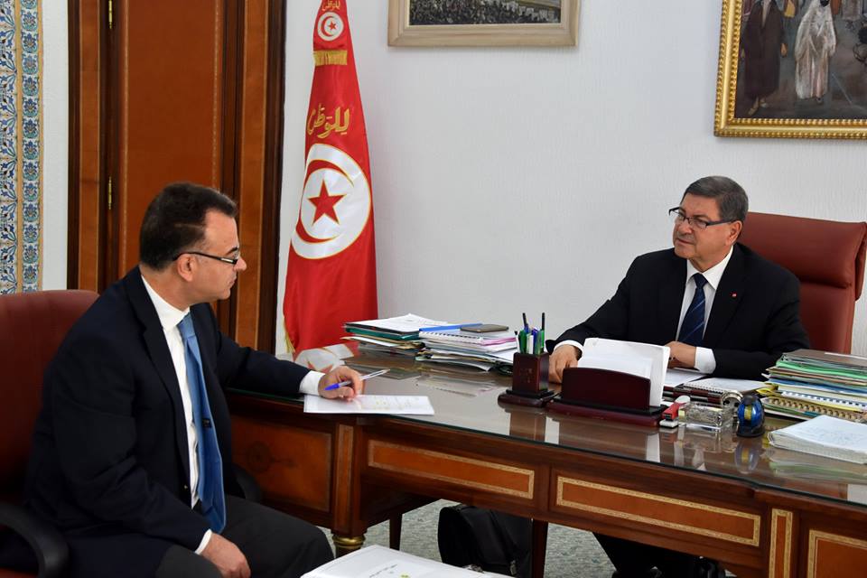 Le chef du gouvernement s’entretient avec Slim Chaker