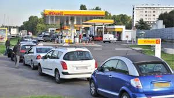 Risque de pénurie de carburant au Grand-Tunis