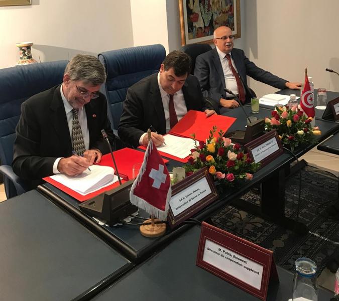 Signature d’un accord tuniso-suisse sur le projet de tourisme durable