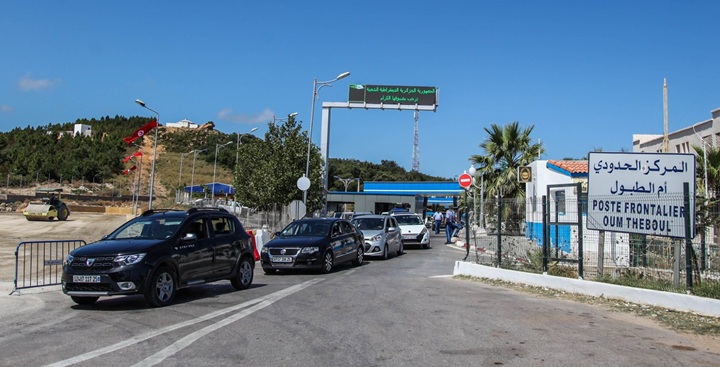 De nouvelles taxes pour les véhicules algériens entrant en Tunisie