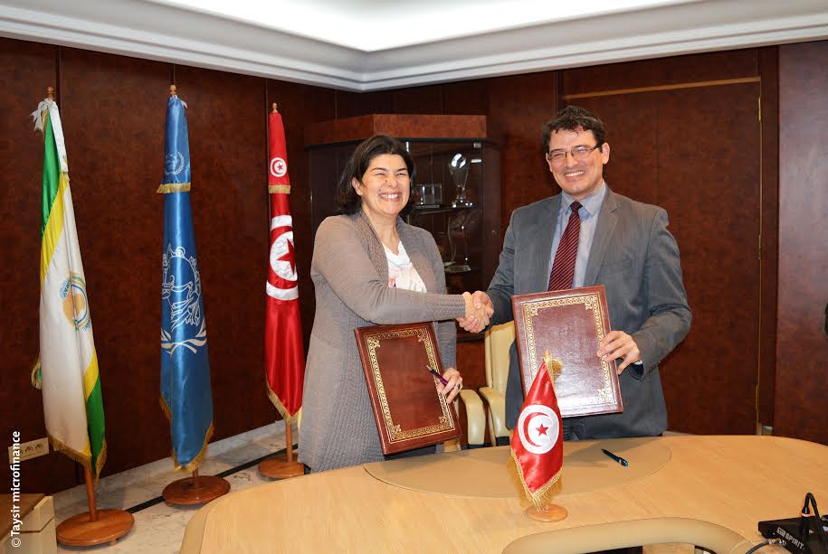 Taysir Microfinance et La Poste Tunisienne lancent la carte MobiTasshil