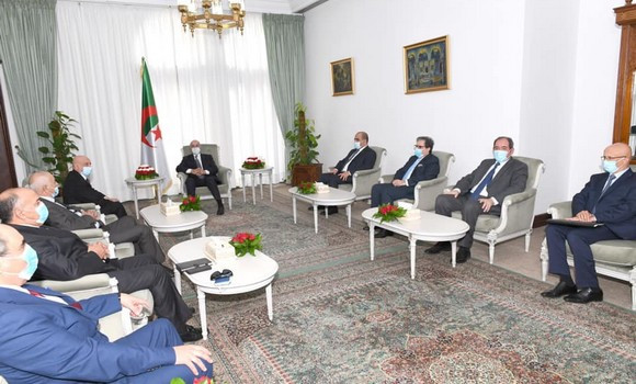 Algérie-Libye: le président Tabboune reçoit Akila Salah