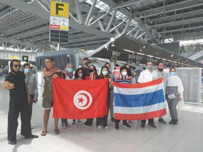 Rapatriement de 23 ressortissants tunisiens bloqués en Thaïlande à bord d’un avion militaire