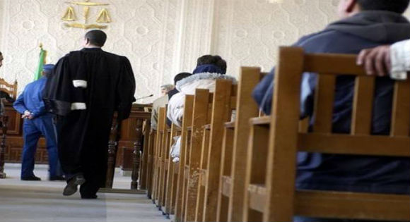 13 terroristes dont des tunisiens condamnés à mort par un tribunal algérien