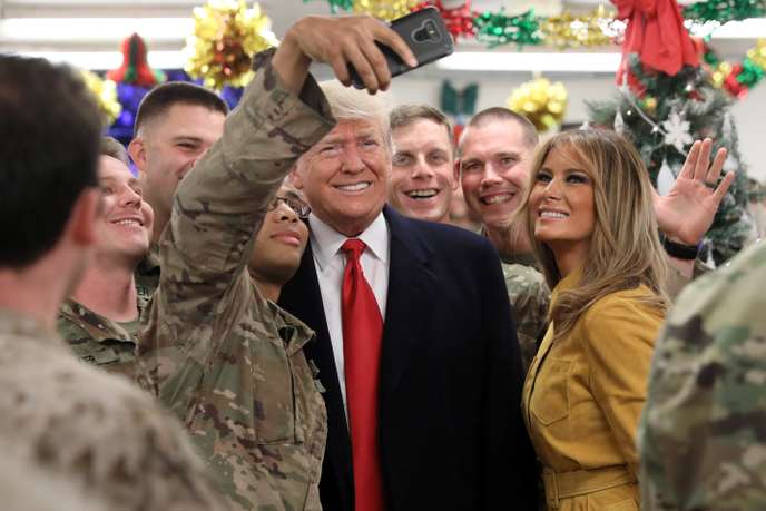 Donald Trump rend une visite surprise aux troupes américaines en Irak