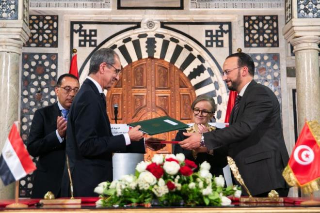 Tunisie-Egypte :Signature de 12 accords et MOU au terme de la haute commission mixte