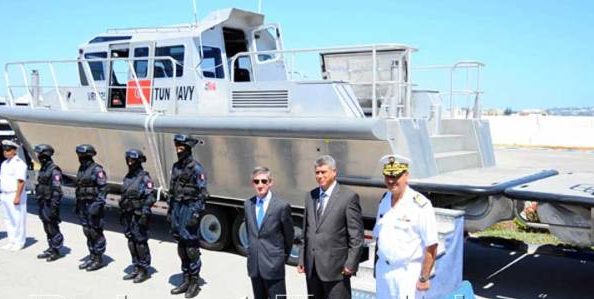 La marine tunisienne reçoit deux vedettes rapides octroyées par les USA