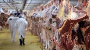 Ellouhoum : Le prix de la viande rouge importée fixé à 23 et 15,5 d/kg