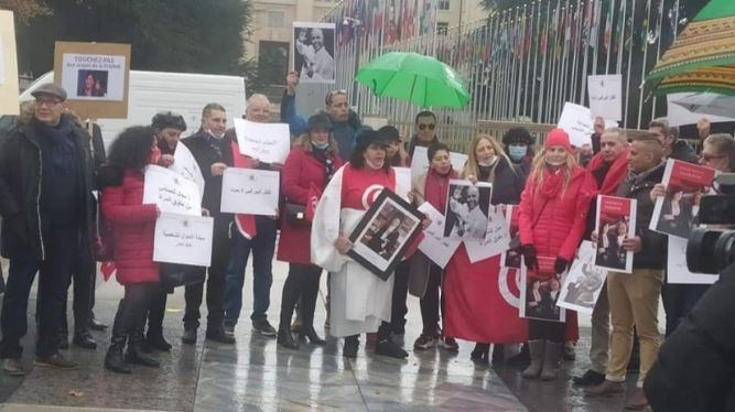 Manifestation à Genève contre la violence faite aux femmes trunisiennes