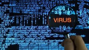 Virus informatique: quatre frères franco-tunisiens ont arnaqué 3 500 victimes entre Montpellier et Tunis