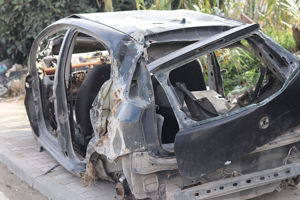 Cette mystérieuse voiture brûlée qui tourmente les habitants de Montplaisir !
