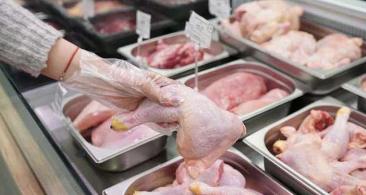 Tunisie : Plusieurs infractions économiques relevées dans les circuits de production et de distribution des volailles