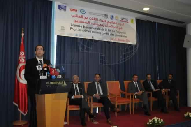 Youssef Chahed au Workshop du SNJT : nous sommes attachés à préserver la liberté de presse