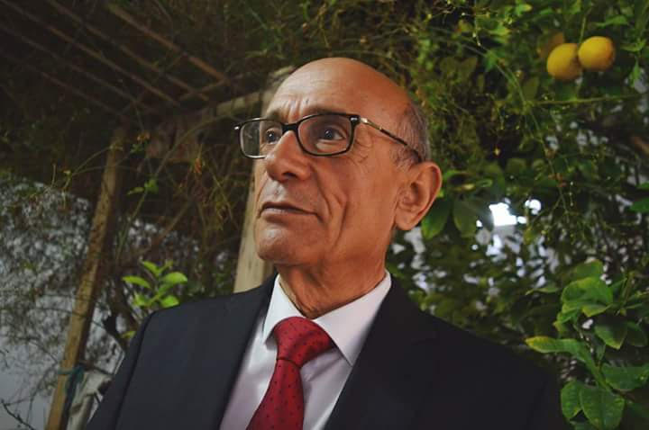 Youssef Chahed présente son 3ème livre « Derniers Feuillets, ou Il était une fois Hédia »