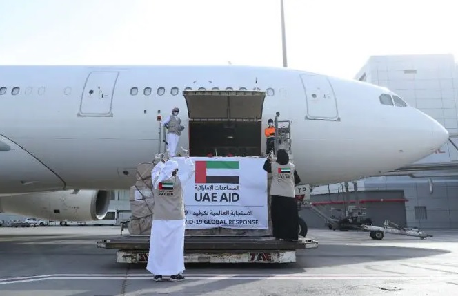 Historique: Un vol spécial des Émirats Arabes Unis atterrit à Tel Aviv