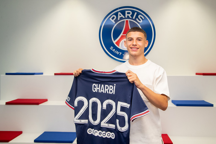 Officiel: Ismaël Gharbi a signé son premier contrat professionnel avec le PSG