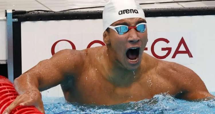 1500 m nage libre : Ahmed Hafnaoui bat le double champion olympique l’américain Bobby Finke