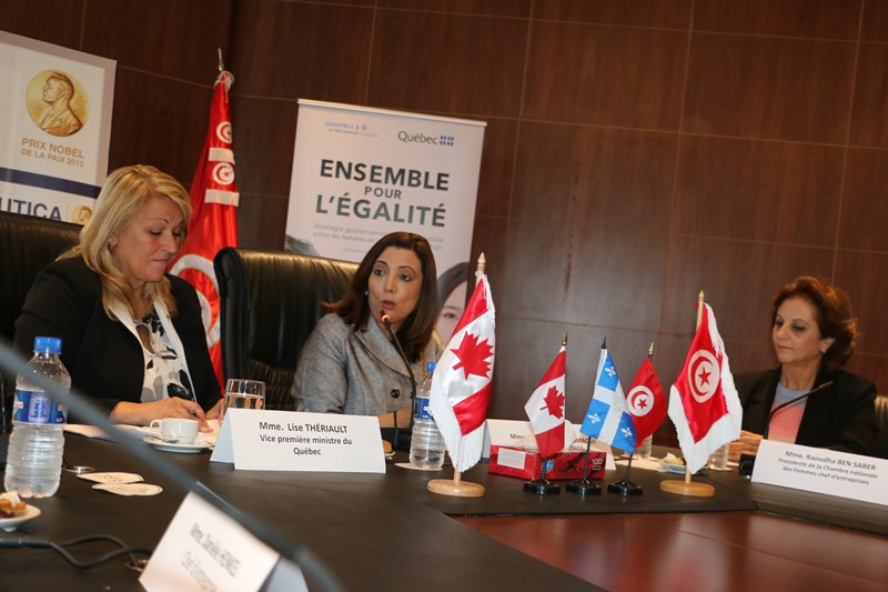 Lise Thériault, Vice-Première  Ministre du Québec, Ouided Bouchamaoui, Présidente de l'UTICA et Raoudha Ben Saber, Présidente de la Chambre nationale des Femmes chef d’entreprises 