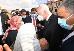 Kais Saïed annonce la création d’un centre de traitement des maladies cancéreuses à Gabès