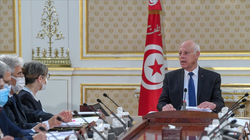 Sans précédent, Kaïs Saïed préside, un dimanche férié, la réunion du conseil des ministres