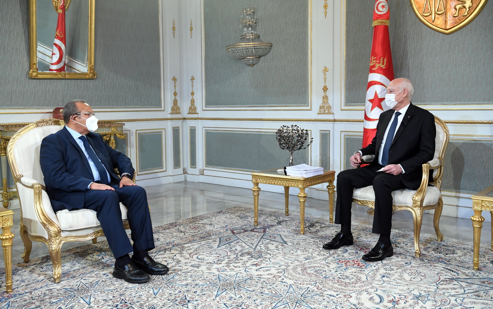 Kaïs Saïed demande aux commerçants de baisser les prix et annonce la restitution de 13500 millions de dinars