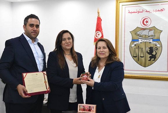 La marque tunisienne distinctive de qualité attribuée à deux entreprises pour leur harissa