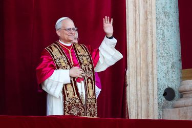 Vatican : l’Américain Robert Francis Prevost élu Pape sous le nom de Léon XIV