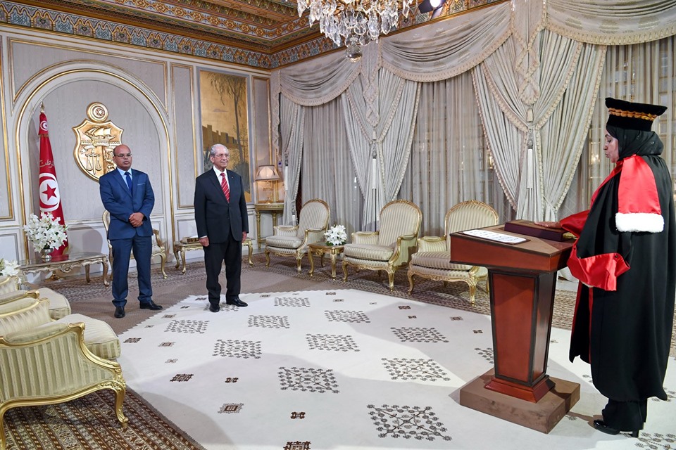 Rafiaa Nawar, nouvelle membre du CSM, prête serment devant le président de la République par intérim