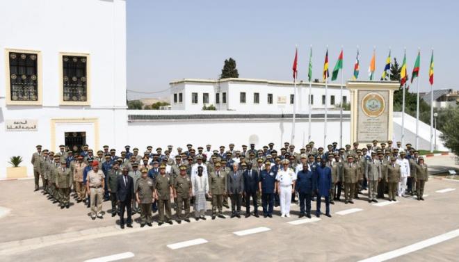 Imed Memmich préside la sortie de la promotion de l’Ecole Supérieure de Guerre