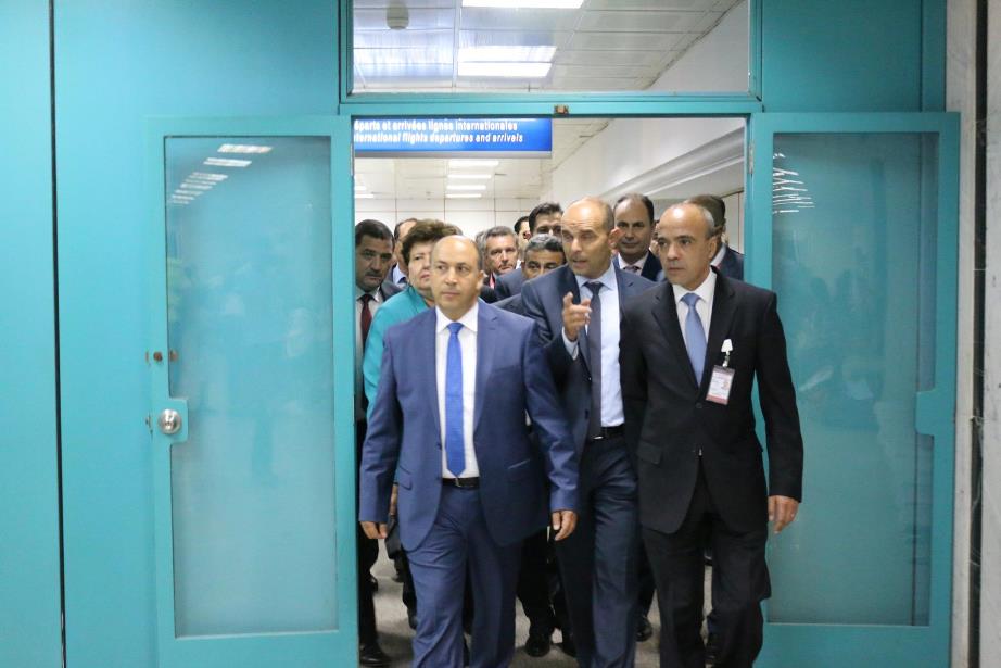 Visite d'inspection du nouveau ministre du Transport à l’aéroport Tunis