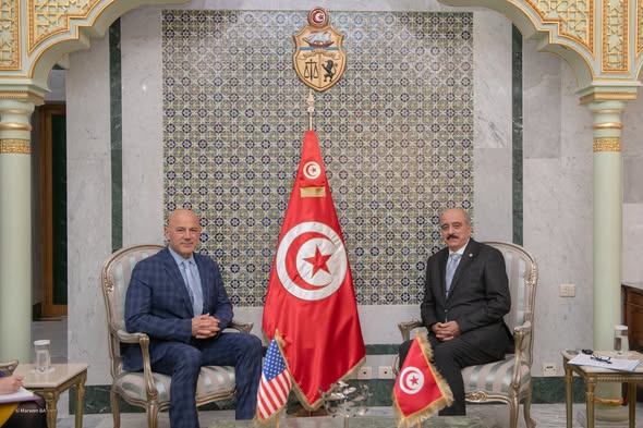  Mohamed Ali Nafti reçoit l’ambassadeur des États-Unis d’Amérique en Tunisie