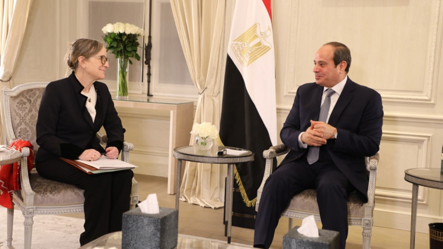 Najla Bouden rencontre le président égyptien à Brest (France)