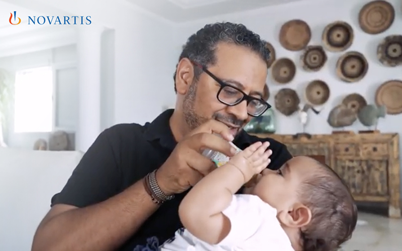Novartis instaure un congé parental rémunéré de 14 semaines en Tunisie valable aussi pour les pères