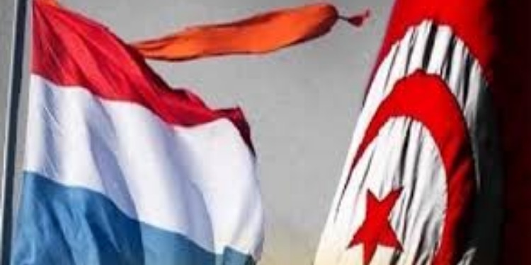 Les Pays-Bas font don de 100 concentrateurs d'oxygène et d'un générateur