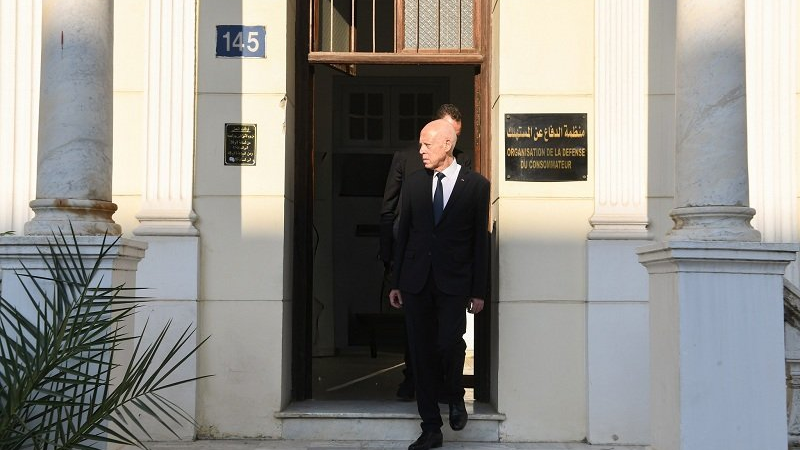 Kaïs Saied effectue une visite inopinée au bâtiment qui abritera le Conseil supérieur de l'Education et de l’Enseignement.
