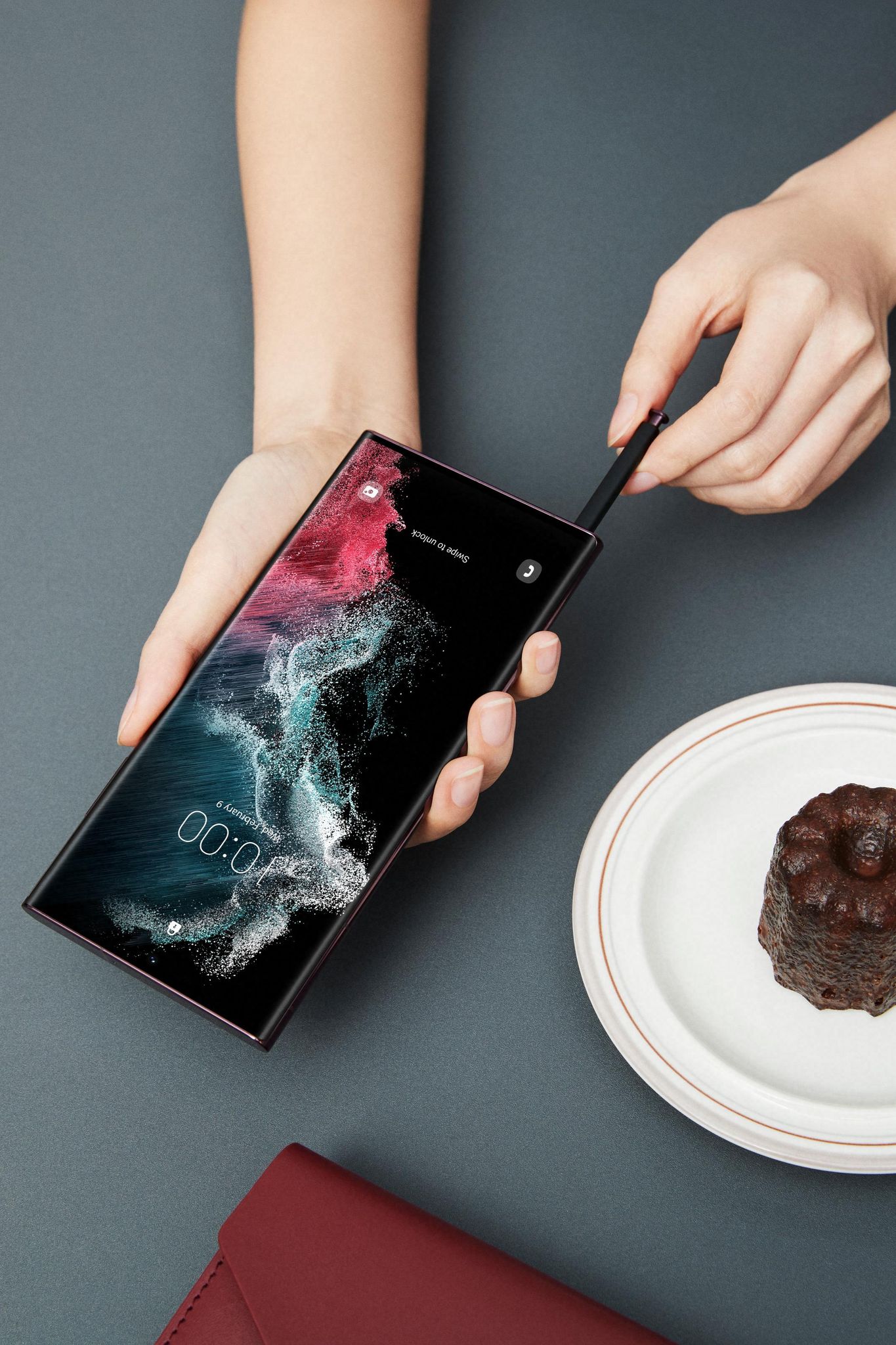 Samsung lance deux smartphones phares: les Galaxy S22 et S22+