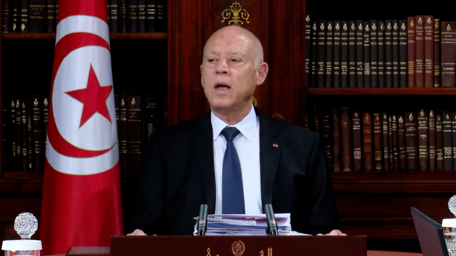 Le chef de l'Etat critique le JT de la télévision nationale